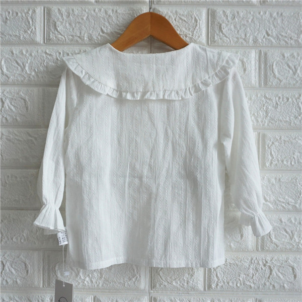 Új modell, elegáns, fehér színű, lányos gyereking