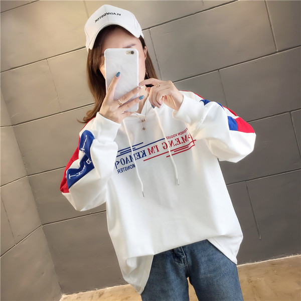 Γυναικεία casual μπλούζα με κουκούλα και επιγραφή σε διάφορα χρώματα