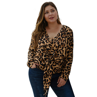 Модерна дамска блуза с леопардов десен и връзки
