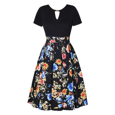 Модерна дамска рокля с къс ръкав в няколко разцветки 