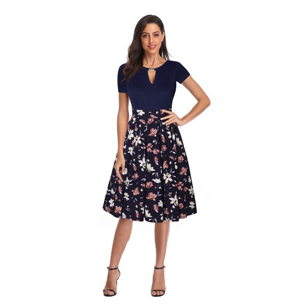 Модерна дамска рокля с къс ръкав в няколко разцветки 