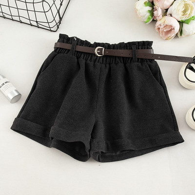 Къси дамски панталони в няколко цвята с висока талия и джобове