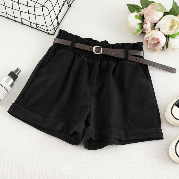 Къси дамски панталони в няколко цвята с висока талия и джобове