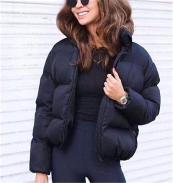 Модерно дамско късо яке в различни цветове с цип