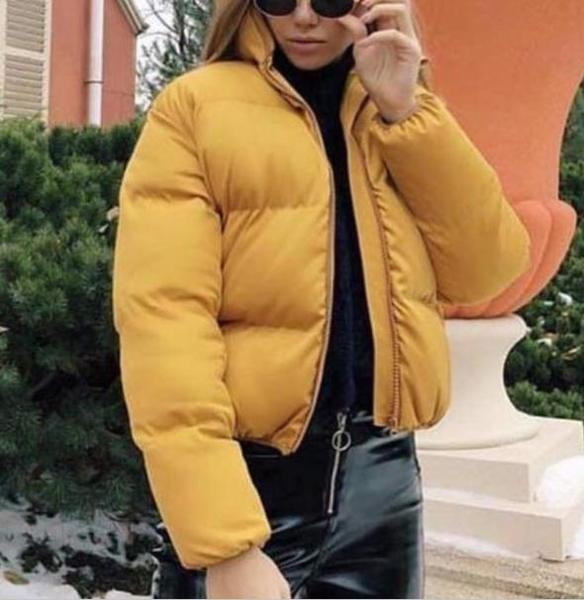 Модерно дамско късо яке в различни цветове с цип