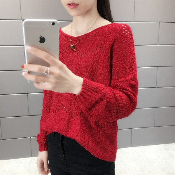 Дамски зимен пуловер на дупки в няколко различни цвята 