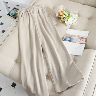 Ежедневен дамски панталон широк модел с еластична талия и джобове в няколко цвята