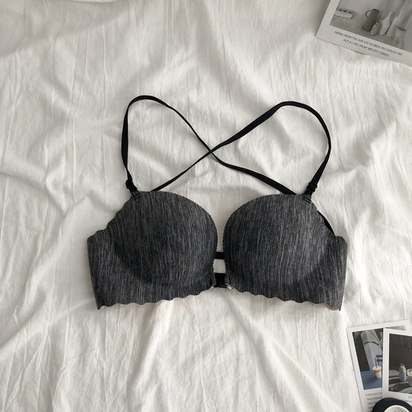 Дамски сутиени с кръстосани презрамки в няколко цвята