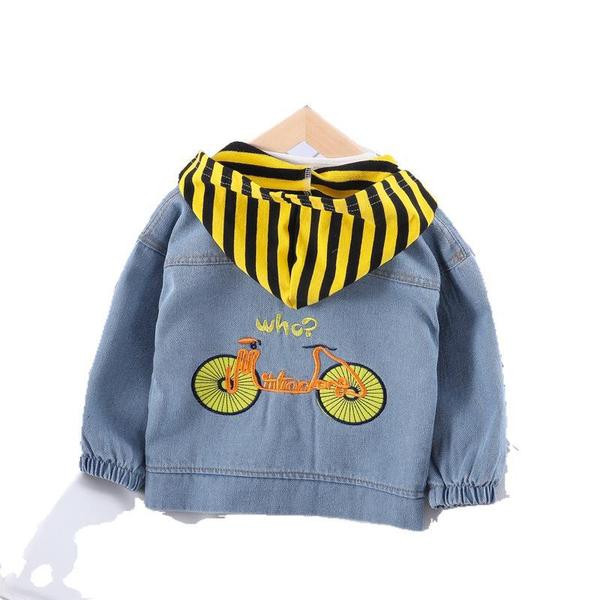 Нов модел детско яке за момчета с качулка и бродерия в бял и син цвят