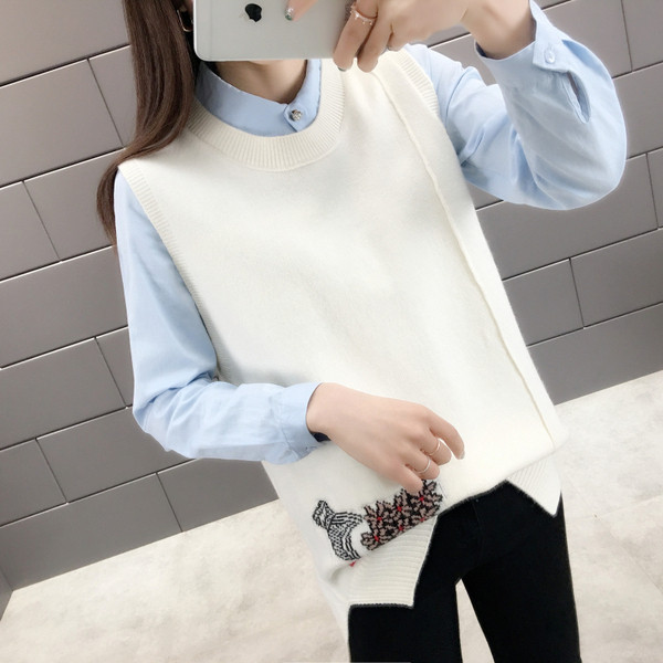 Нов модел дамска жилетка без ръкави и бродерия в няколко цвята 