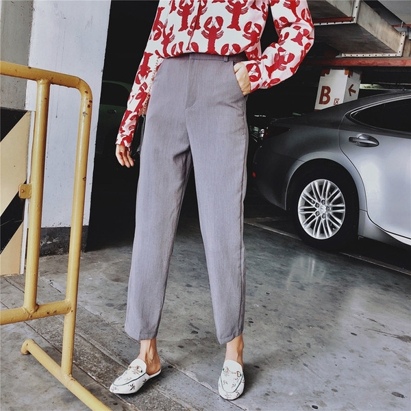 Елегантен дамски панталон с 9/10 дължина в сив и черен  цвят