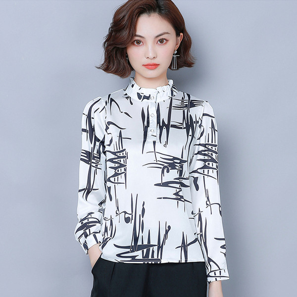 Модерна дамска риза в три цвята с дълъг ръкав и копчета 