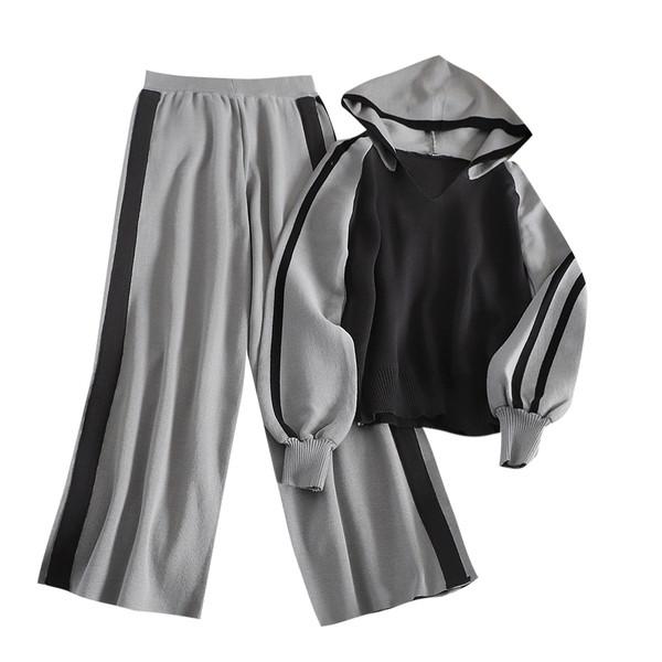 Ежедневен дамски комплект от две части в черен и сив цвят