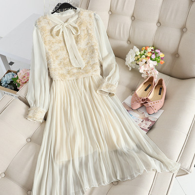 Стилна дамска рокля разкроен модел с панделка и дълъг ръкав в два цвята