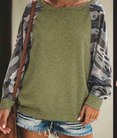 Модерна дамска блуза с дълъг ръкав в три цвята и камуфлажен десен