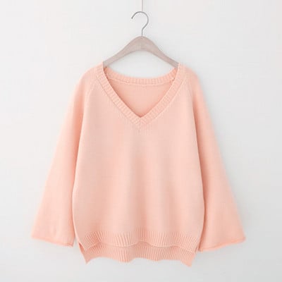 Дамски пуловер с V-образно деколте -асиметричен модел