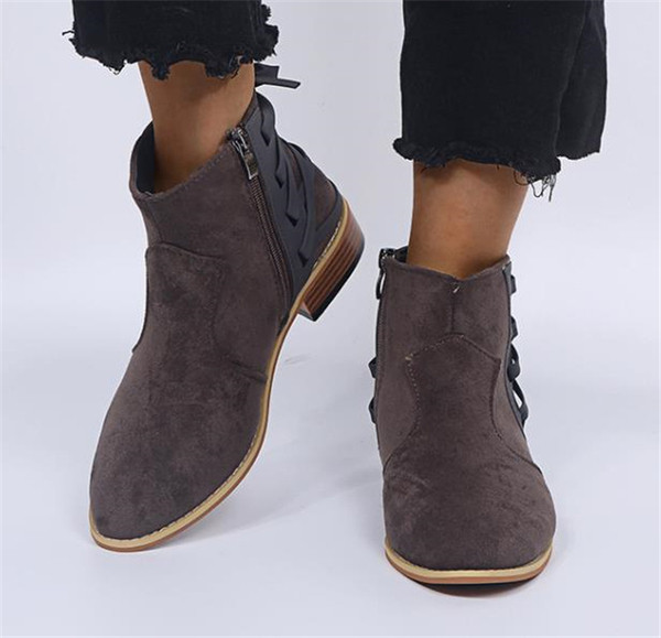 Дамски боти с равна подметка и връзки в четири цвята