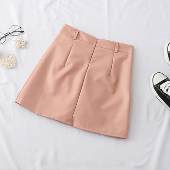 Актуална дамска пола от еко кожа с метални елементи в няколко цвята