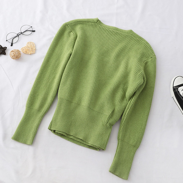 Ежедневна дамска жилетка с шпиц деколте в няколко цвята