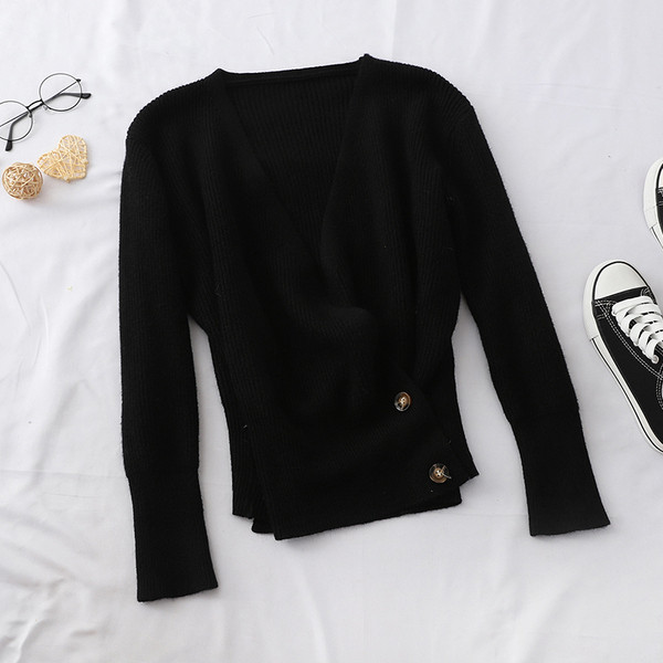 Ежедневна дамска жилетка с шпиц деколте в няколко цвята