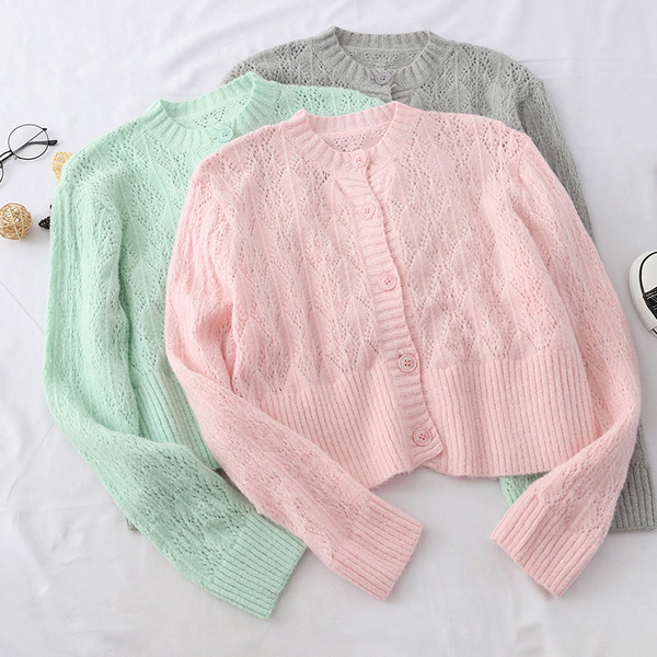 Модерна дамска жилетка с копчета в пет цвята