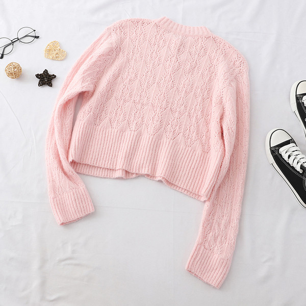 Модерна дамска жилетка с копчета в пет цвята