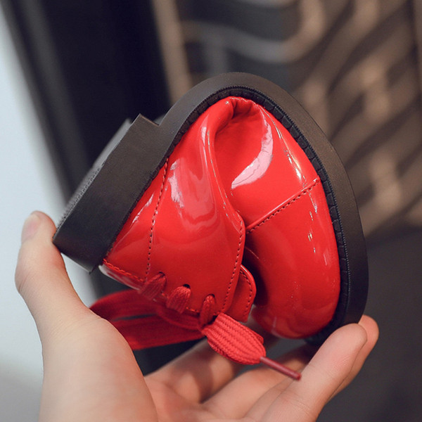 Модерни детски обувки за момичета-в три цвята с връзки