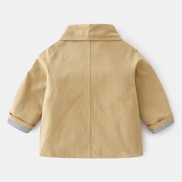 Нов модел детско яке за момчета с копчета в кафяв цвят