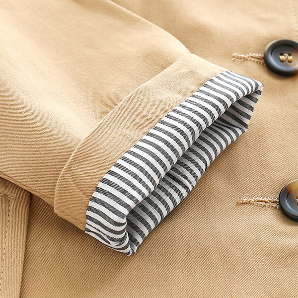 Нов модел детско яке за момчета с копчета в кафяв цвят