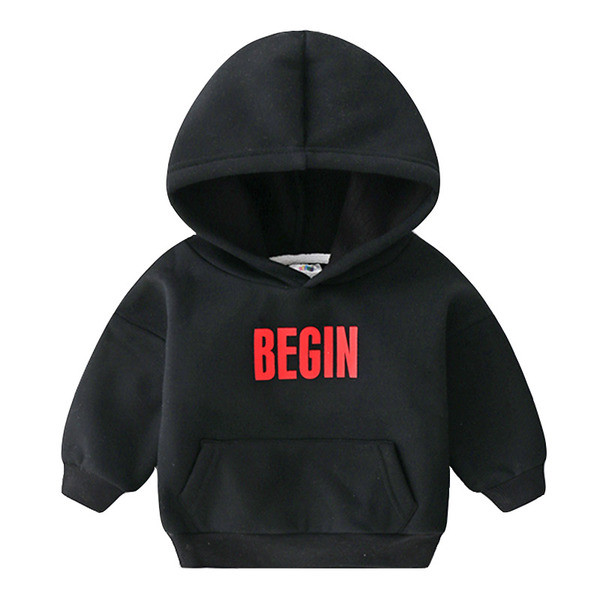 Нов модел актуален детски суичър за момчета с апликация в няколко цвята