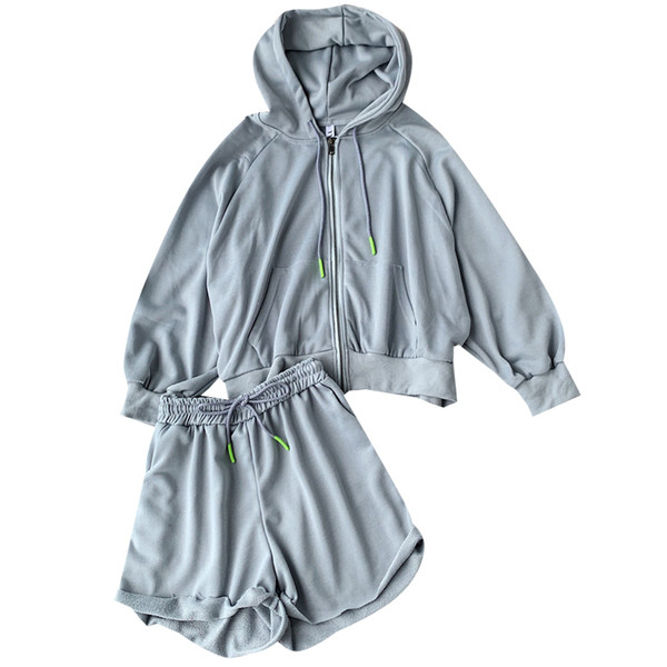 Спортно-ежедневен дамски комплект от две части в син, сив и бял цвят