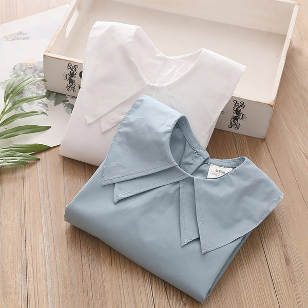 Нов модел актуална детска риза с дълъг ръкав в бял и син цвят