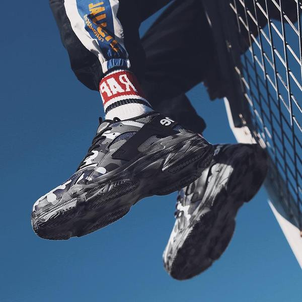 НОВ модел мъжки  маратонки с връзки в три цвята 