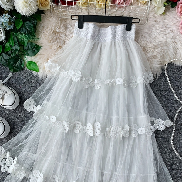 Нов модел модерна дамска пола с тюл в няколко цвята