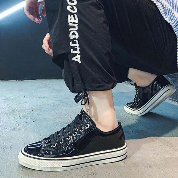 Актуални мъжки кецове в три цвята-с равна подметка