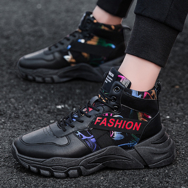 Ежедневни мъжки маратонки в четири цвята с надписи 