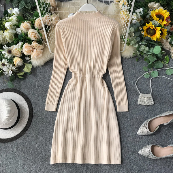 Ежедневна дамска рокля с дълъг ръкав копчета и връзки в различни цветове