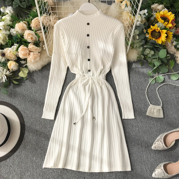 Ежедневна дамска рокля с дълъг ръкав копчета и връзки в различни цветове