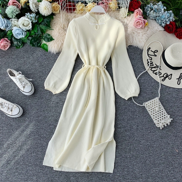 Есенна дамска рокля от тънко плетиво и връзки на талията в няколко цвята