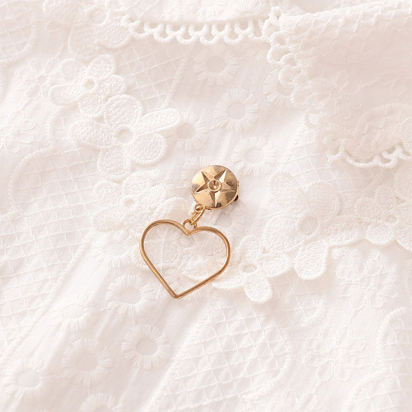 Нов модел детска риза в бял цвят за момичета- няколко модела