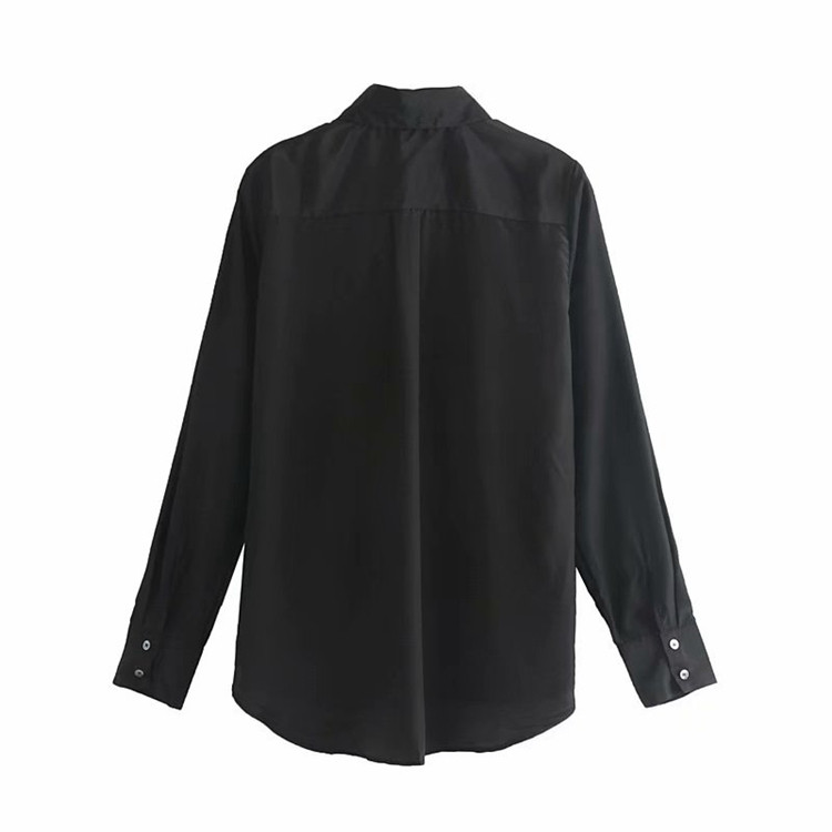 Дамска ежедневна риза с класическа яка и дълъг ръкав - изчистен модел