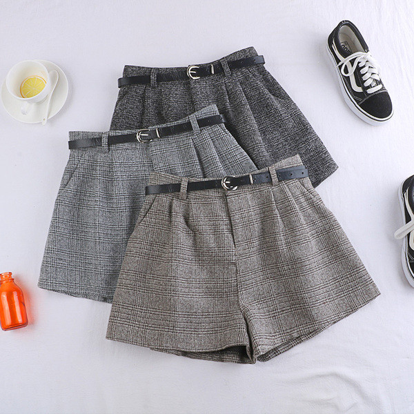 Кариран дамски панталон в три цвята-с джобове 