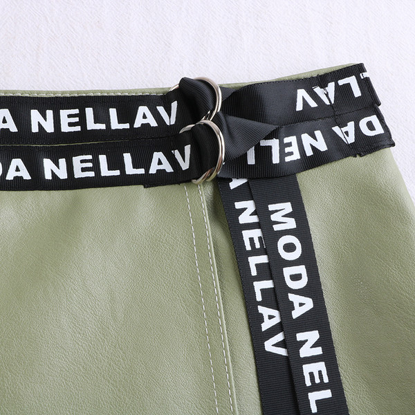 Модерна дамска пола от еко кожа-в три цвята с надписи