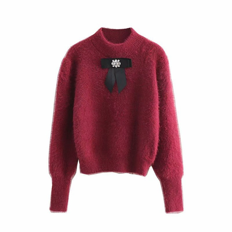 Дамски пуловер в два цвята с панделка и камъни