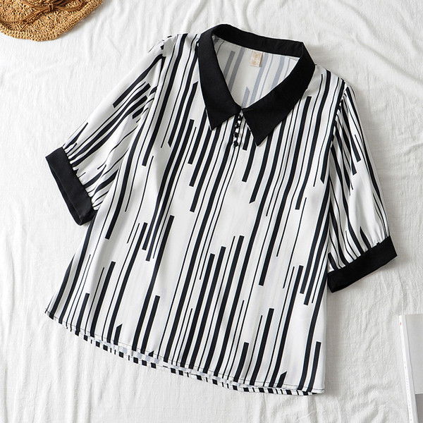 Модерна дамска блуза с 3/4 ръкав в бял и черен цвят 