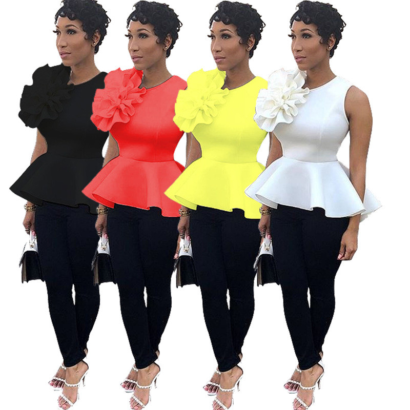 Модерен дамски потник с О-образно деколте и 3D елемент в няколко цвята 