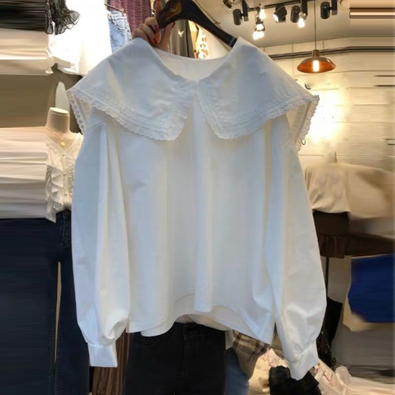 Női alkalmi blúz ovális nyakkivágással, fehér és rózsaszín színben