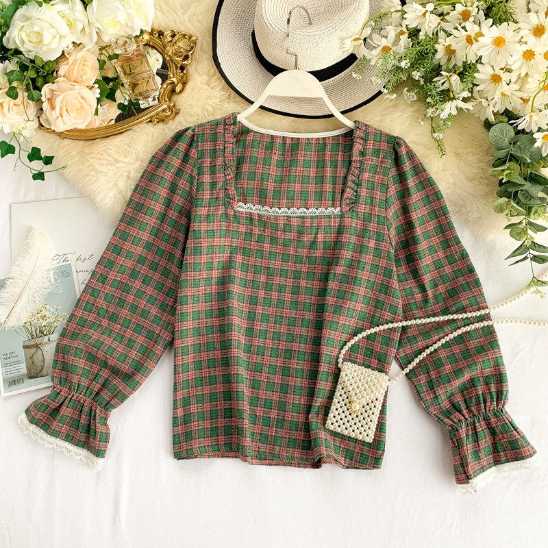 Alkalmi női kockás ing csipkével több színben