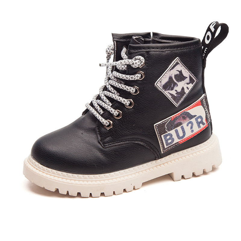 Modern gyerekcsizma lányoknak - három színben, fűzővel