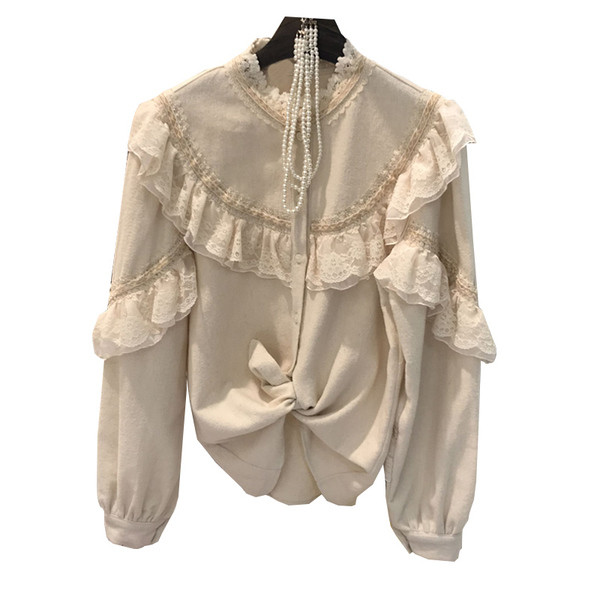 Modern női blúz bézs színű csipkével